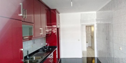 Apartamento T3 junto ao Colégio – Amarante (centro)