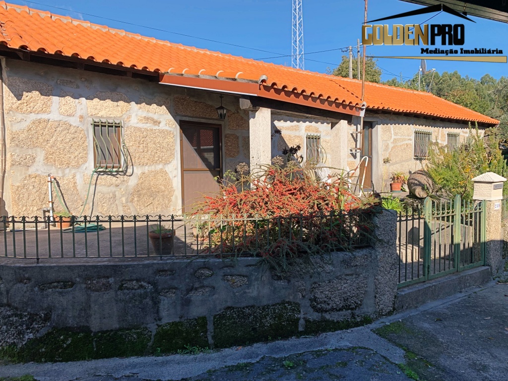 Casa de Aldeia Térrea T3 + Anexo – S. Simão, Amarante