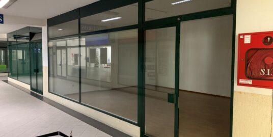 Loja / Escritório, prédio das Finanças – Amarante